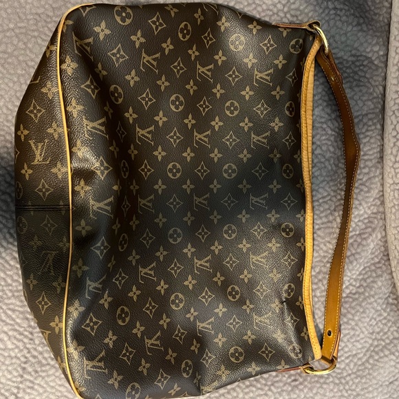 SOLD SOLD SOLD - Picture 3 of 7